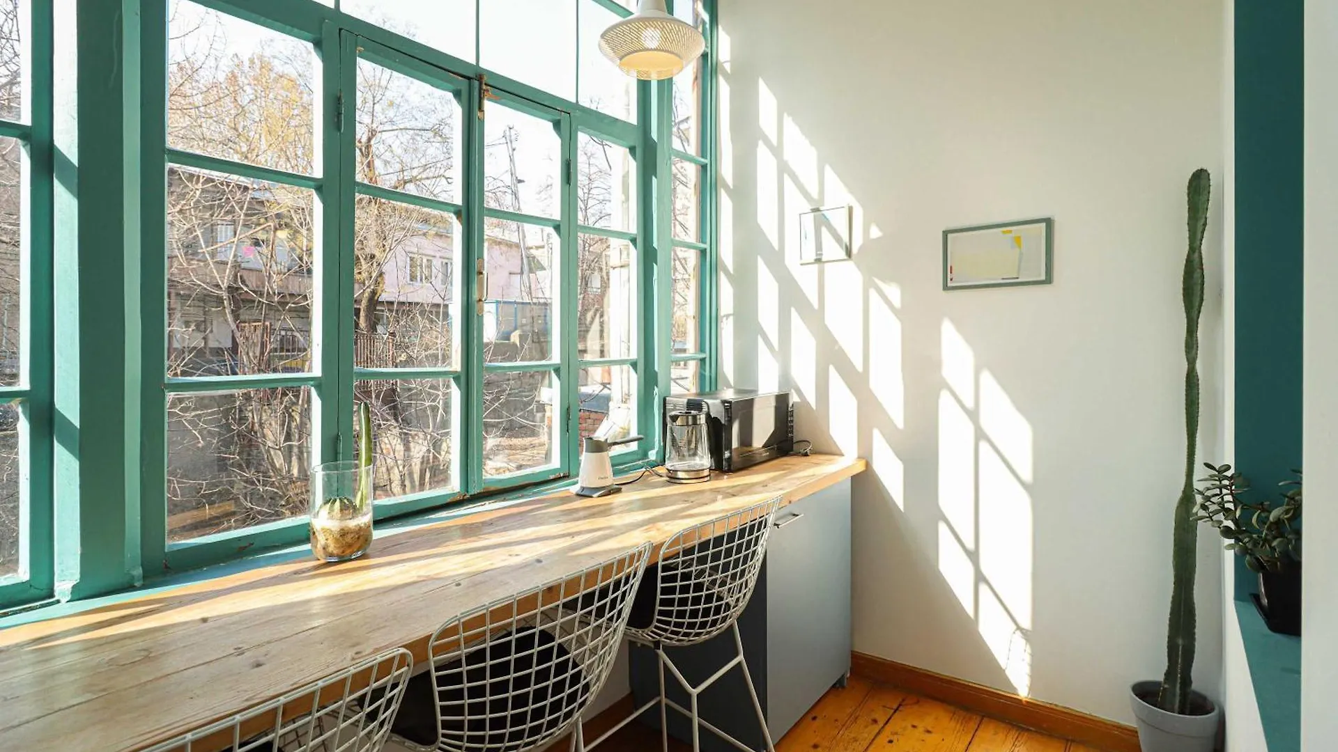 アパート 2Br Stylish Apt In The Heart Of ティビリシ