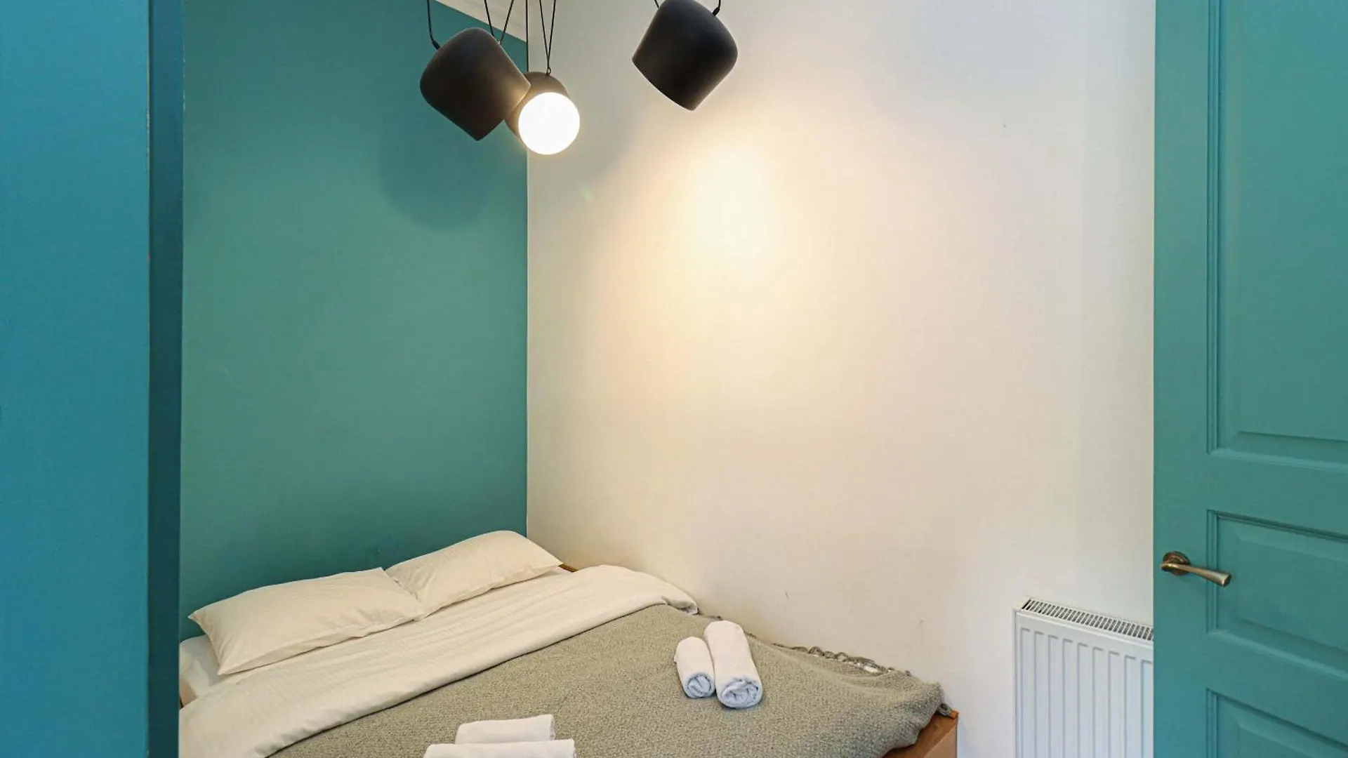 アパート 2Br Stylish Apt In The Heart Of ティビリシ グルジア